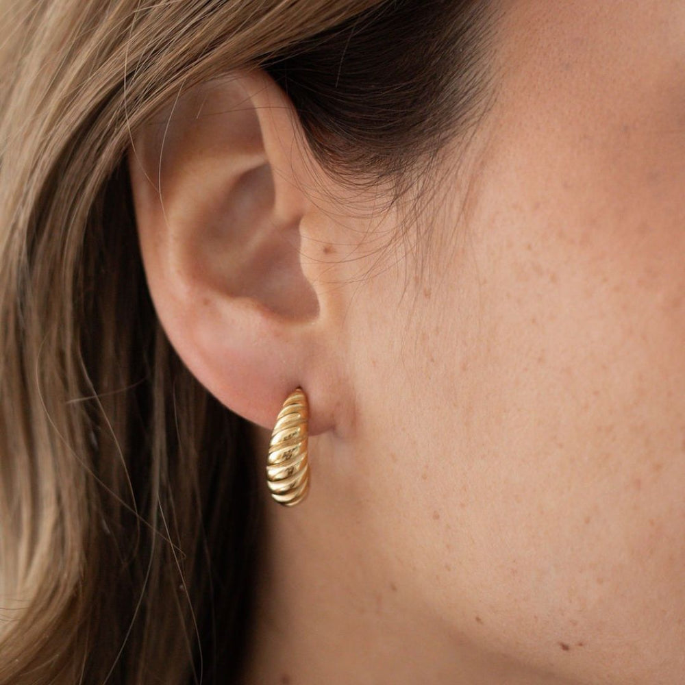 Bold Twisted Øreringe - 18K Guldbelagt