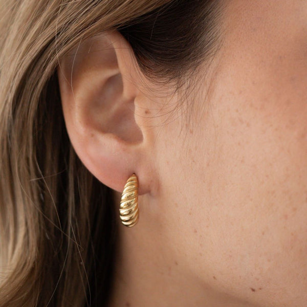 Bold Twisted Øreringe - 18K Guldbelagt