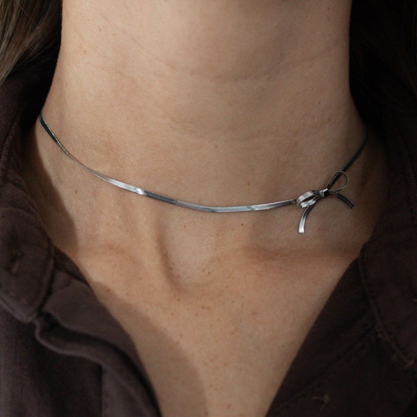 Sløjfe Slangehalskæde - Sølvfarvet