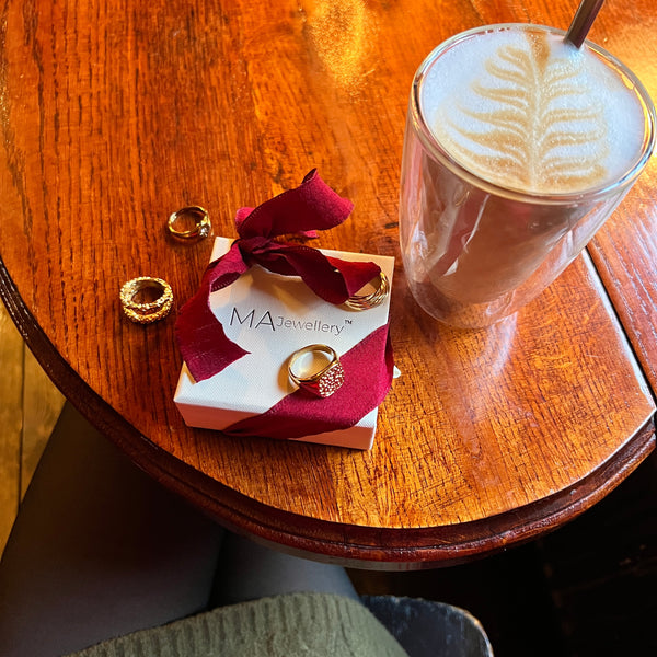 Hamret Ring - 18K Guldbelagt