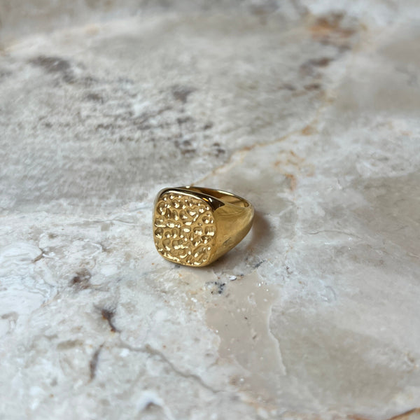 Hamret Ring - 18K Guldbelagt