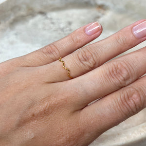 Hamret Tynd Ring - 18K Guldbelagt