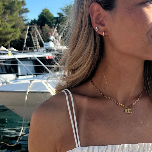 Sol & Måne Halskæde - 18K Guldbelagt